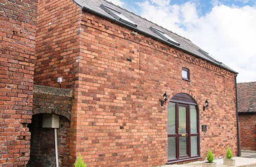 Abberley Cottage | Cabin ∙ 2 bedrooms ∙ 4 guests