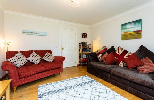 Bamburgh Cottage | Cabin ∙ 2 bedrooms ∙ 4 guests
