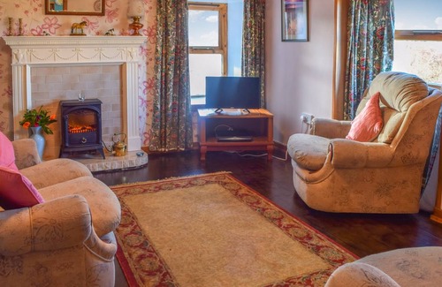 Bunessan Cottage | Cabin ∙ 2 bedrooms ∙ 4 guests