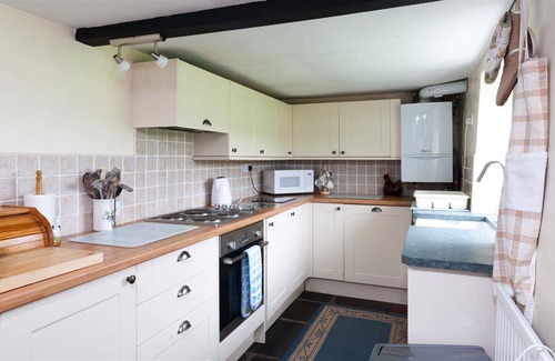Coniston Cottage | Cabin ∙ 2 bedrooms ∙ 4 guests