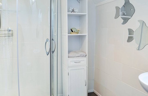 Drummore Cottage | Cabin ∙ 2 bedrooms ∙ 4 guests