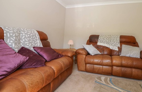 Edburton Cottage | Cabin ∙ 2 bedrooms ∙ 4 guests