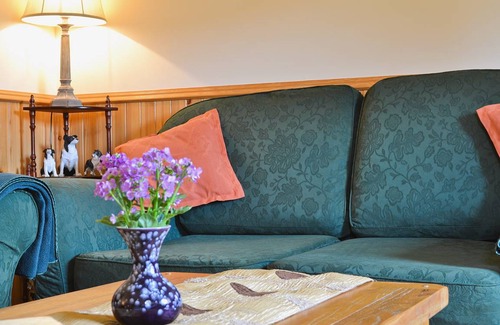 Nostie Cottage | Cabin ∙ 2 bedrooms ∙ 4 guests