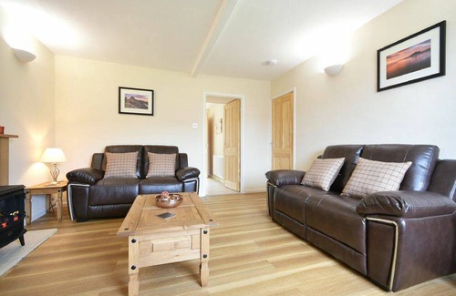 Bamburgh Cottage | Cabin ∙ 2 bedrooms ∙ 4 guests