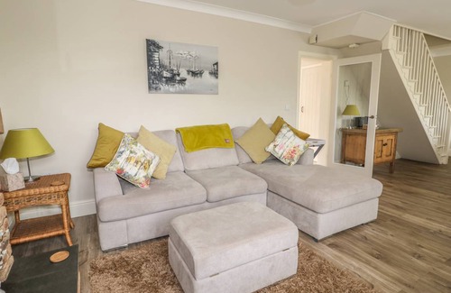 Grimston Cottage | Cabin ∙ 2 bedrooms ∙ 4 guests