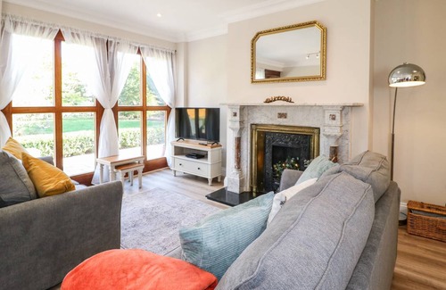 Stanton on the Wolds Cottage | Cabin ∙ 2 bedrooms ∙ 4 guests