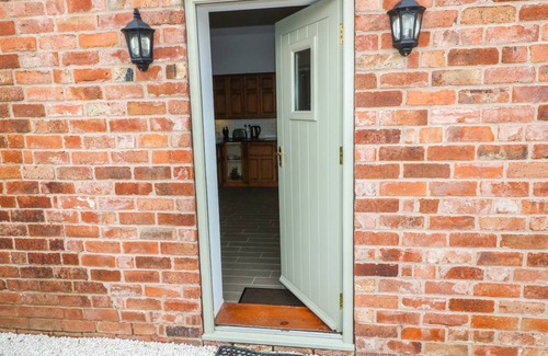 Foxt Cottage | Cabin ∙ 2 bedrooms ∙ 4 guests
