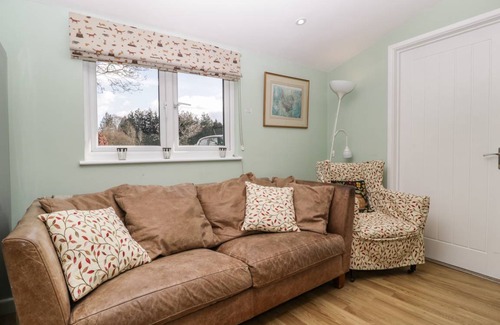 Llanvair Kilgeddin Cottage | Cabin ∙ 2 bedrooms ∙ 4 guests