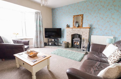 Llysfaen Cottage | Cabin ∙ 2 bedrooms ∙ 4 guests