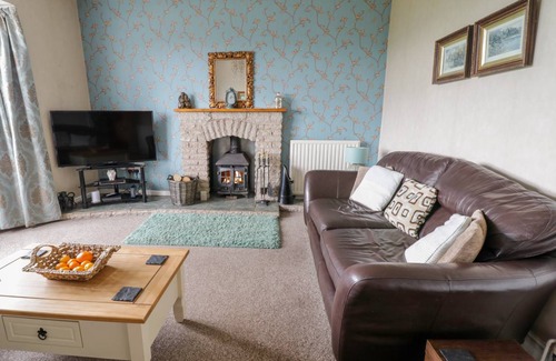 Llysfaen Cottage | Cabin ∙ 2 bedrooms ∙ 4 guests