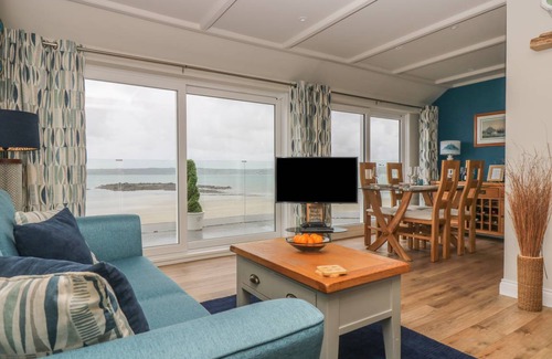 Marazion Cottage | Cabin ∙ 2 bedrooms ∙ 4 guests