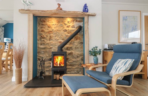 Marazion Cottage | Cabin ∙ 2 bedrooms ∙ 4 guests