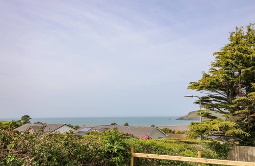 Newport Cottage | Cabin ∙ 2 bedrooms ∙ 4 guests