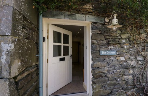Ambleside Cottage | Cabin ∙ 2 bedrooms ∙ 4 guests