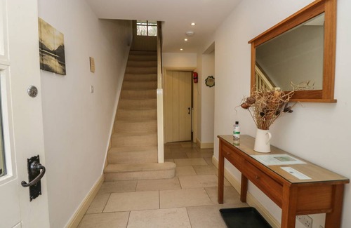 Ambleside Cottage | Cabin ∙ 2 bedrooms ∙ 4 guests