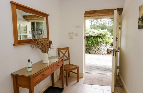 Ambleside Cottage | Cabin ∙ 2 bedrooms ∙ 4 guests