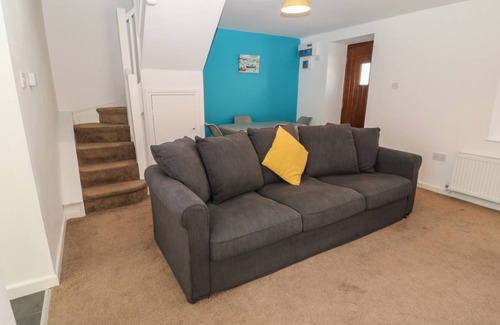 Paignton Cottage | Cabin ∙ 2 bedrooms ∙ 4 guests