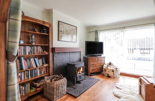 Achachork Cottage | Cabin ∙ 2 bedrooms ∙ 4 guests