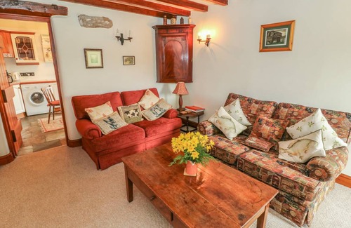 Redmire Cottage | Cabin ∙ 2 bedrooms ∙ 4 guests