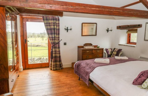 Redmire Cottage | Cabin ∙ 2 bedrooms ∙ 4 guests