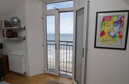 Sandsend Cottage | Cabin ∙ 2 bedrooms ∙ 4 guests