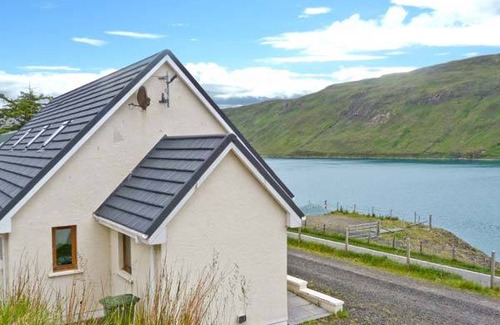 Sconser Cottage | Cabin ∙ 2 bedrooms ∙ 4 guests