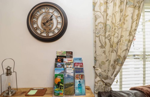 Shanklin Cottage | Cabin ∙ 2 bedrooms ∙ 4 guests