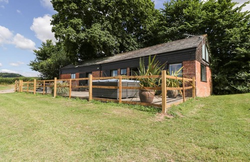 Sidmouth Cottage | Cabin ∙ 2 bedrooms ∙ 4 guests