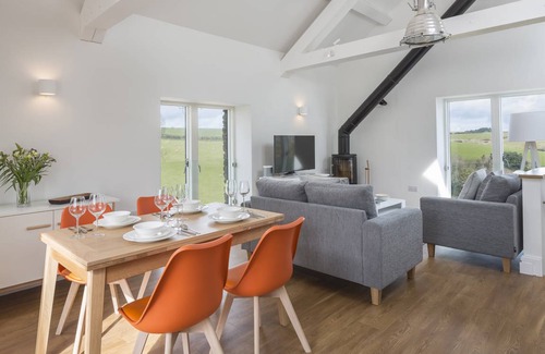 Chillington Cottage | Cabin ∙ 2 bedrooms ∙ 4 guests