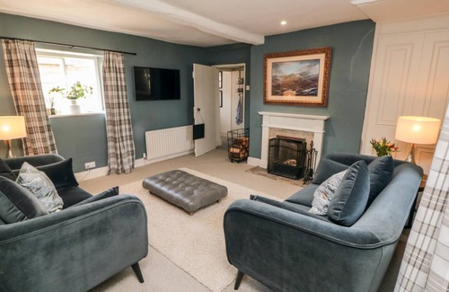 Swainby Cottage | Cabin ∙ 2 bedrooms ∙ 4 guests