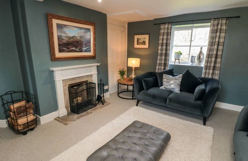 Swainby Cottage | Cabin ∙ 2 bedrooms ∙ 4 guests