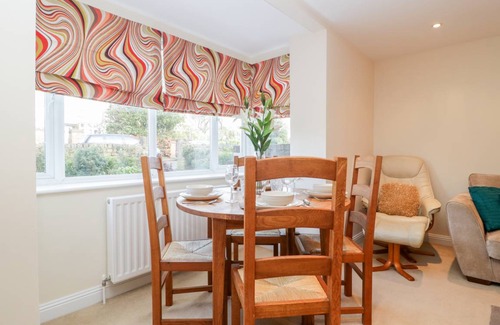 Swanage Cottage | Cabin ∙ 2 bedrooms ∙ 4 guests