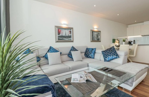 Torquay City Centre Cottage | Cabin ∙ 2 bedrooms ∙ 4 guests