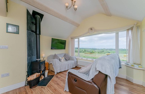 Llanasa Cottage | Cabin ∙ 2 bedrooms ∙ 4 guests