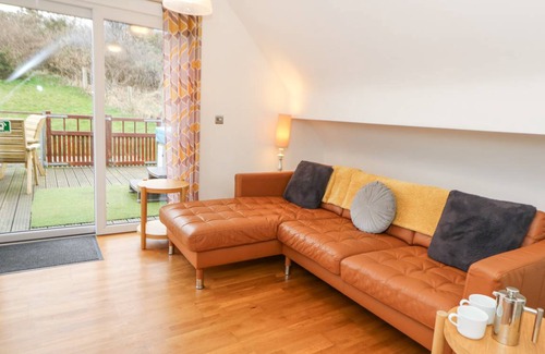 Tan-y-groes Cottage | Cabin ∙ 2 bedrooms ∙ 4 guests