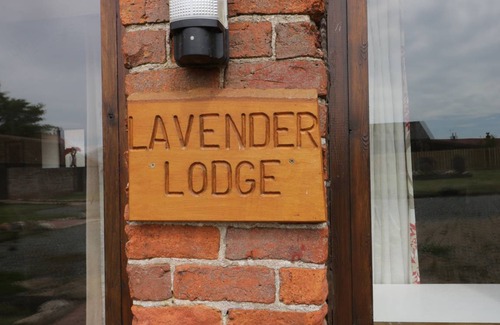 Tunstall Cottage | Cabin ∙ 2 bedrooms ∙ 4 guests