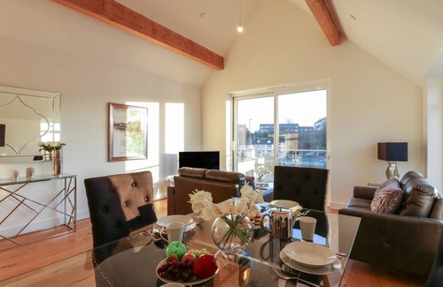 Weymouth Cottage | Cabin ∙ 2 bedrooms ∙ 4 guests