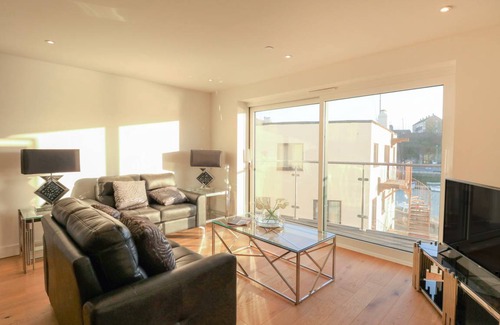Weymouth Cottage | Cabin ∙ 2 bedrooms ∙ 4 guests