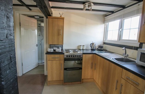 Nantwich Cottage | Cabin ∙ 2 bedrooms ∙ 4 guests