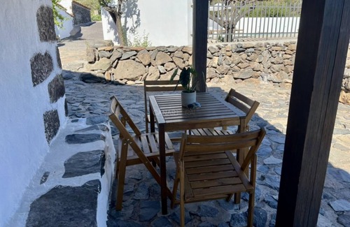 Taucho Cottage | Cabin ∙ 2 bedrooms ∙ 4 guests