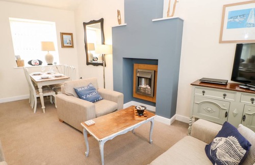 Amble Cottage | Cabin ∙ 2 bedrooms ∙ 4 guests