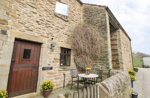 Peak District National Park Cottage | Cabin ∙ 2 bedrooms ∙ 4 guests