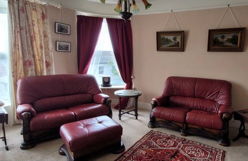 Ryde Cottage | Cabin ∙ 2 bedrooms ∙ 4 guests