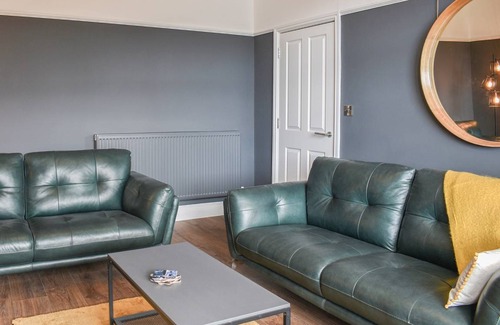 Barmouth Cottage | Cabin ∙ 2 bedrooms ∙ 5 guests