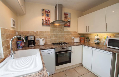 Ambleside Cottage | Cabin ∙ 2 bedrooms ∙ 4 guests