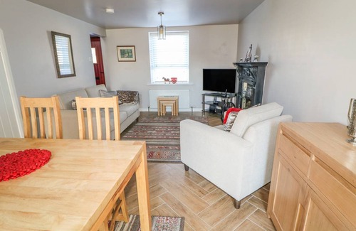 Carnlough Cottage | Cabin ∙ 2 bedrooms ∙ 4 guests