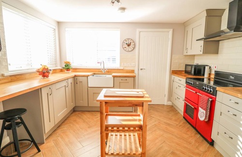 Carnlough Cottage | Cabin ∙ 2 bedrooms ∙ 4 guests