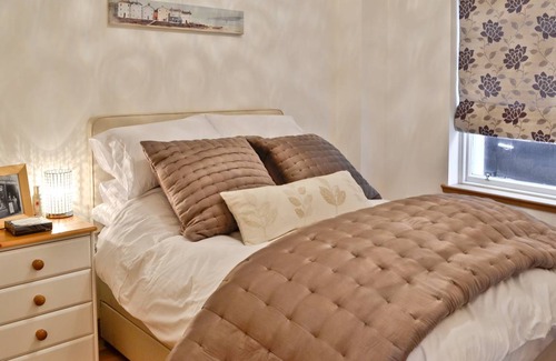 Cellardyke Cottage | Cabin ∙ 2 bedrooms ∙ 4 guests