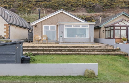 Egremont Cottage | Cabin ∙ 2 bedrooms ∙ 4 guests
