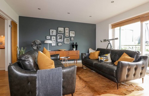 Downderry Cottage | Cabin ∙ 2 bedrooms ∙ 4 guests